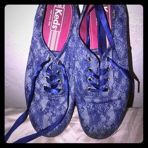 Blue floral keds
